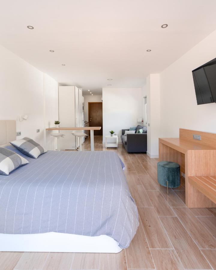 Palmeras Playa Studio: Pools, Beach, Sun & Shore Puerto de la Cruz  Exterior foto